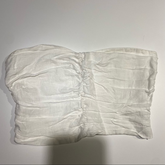 Aritzia Fatale Camisole - Picture 2 of 10